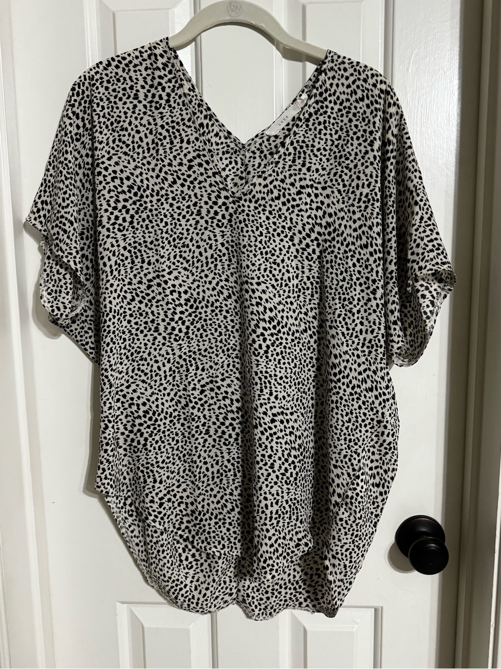 Lush Black and White Printed V-Neck Tunic